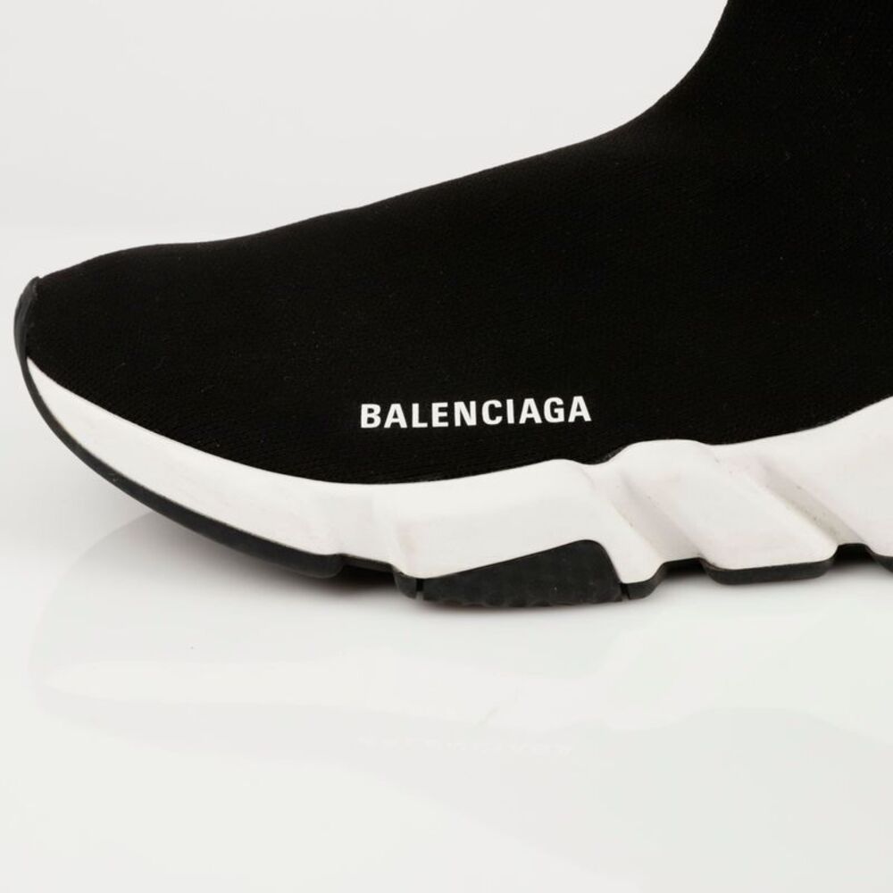 Speedrunner Sneakers - Picture 6 of 10